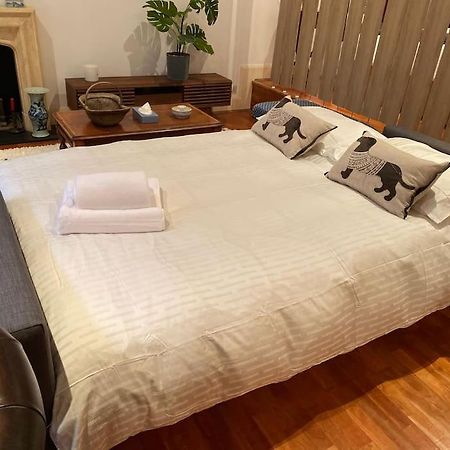 Spacious Flat In The Most Desirable Area Of ロンドン エクステリア 写真