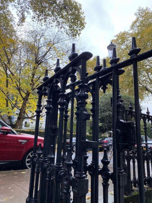 Spacious Flat In The Most Desirable Area Of ロンドン エクステリア 写真